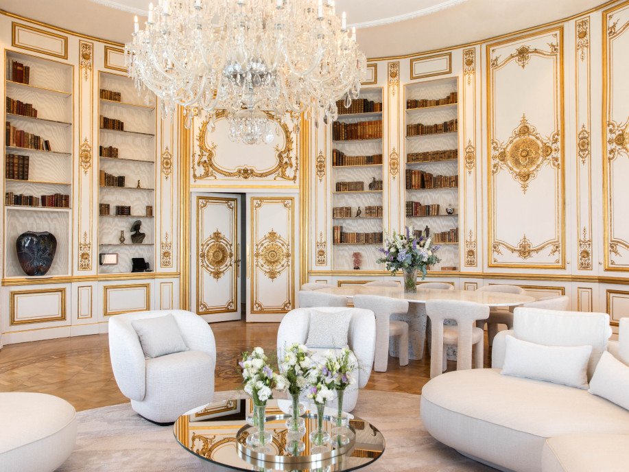 ETHS2504 - The Jeanne & Paul Penthouse Suite, Le Negresco
