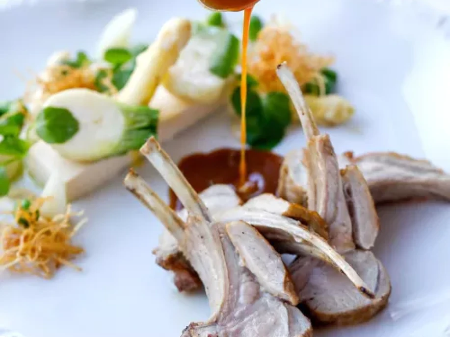 ETRR1670-Relais de la Poste