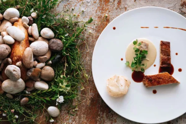 ETRN58-Blue Bay Marcel Ravin